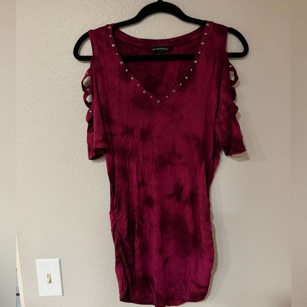 Rock & Republic - Top - Criss Cross Stud Studded - Medium - Short Sleeve